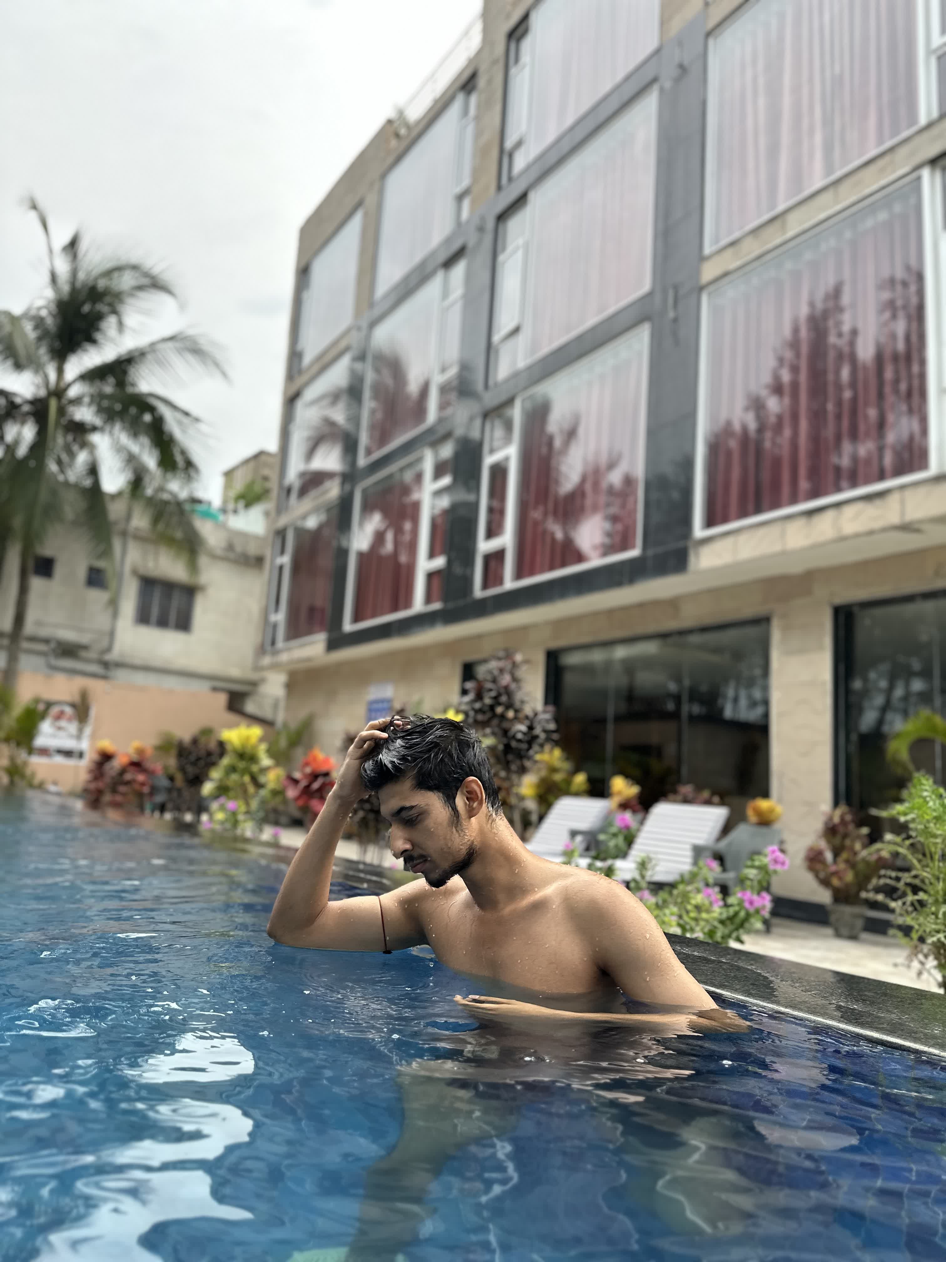 Oishik Biswas (43)